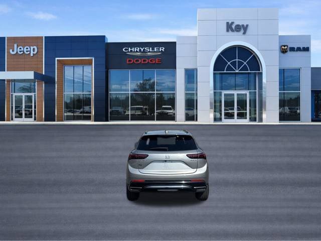 Used 2024 Buick Envision Sport Touring AWD/4WD image 4