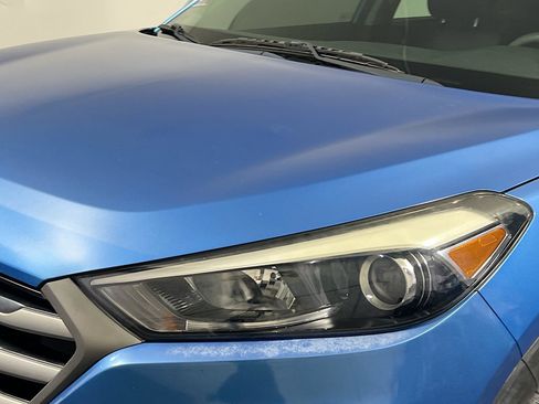 Used 2016 Hyundai Tucson SE w/ Option Group 02 image 11