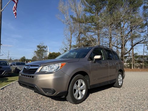 Used 2016 Subaru Forester 2.5i Premium w/ Popular Package #2 image 2