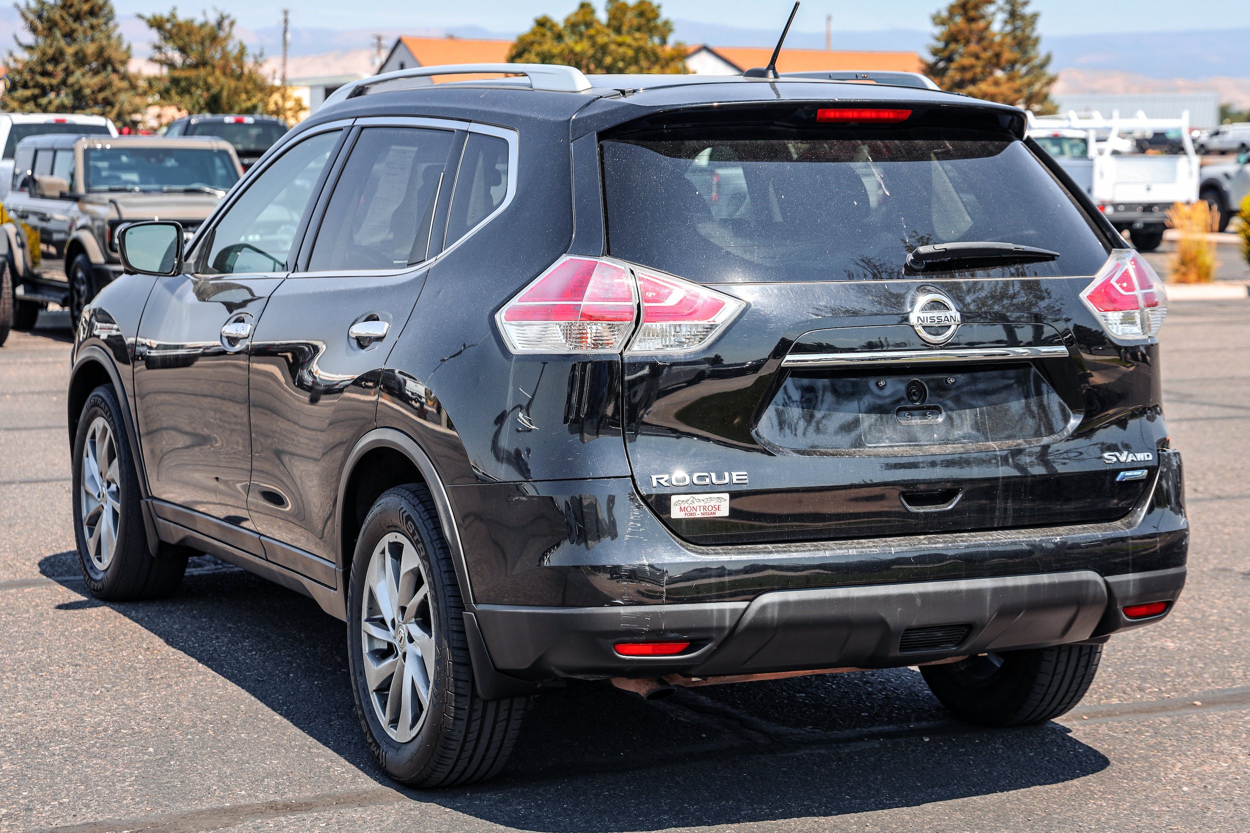 Used 2015 Nissan Rogue SL w/ SL Premium Package AWD/4WD image 6