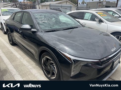 Used 2025 Kia K4 EX FWD image 1