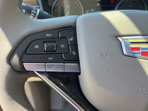 Used 2022 Cadillac XT6 Premium Luxury w/ Technology Package FWD image 20