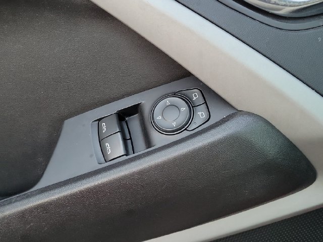 Used 2020 Chevrolet Camaro SS RWD image 16
