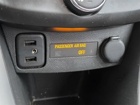 Used 2020 Chevrolet Trax LS image 30