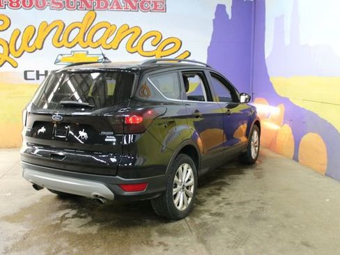 Used 2019 Ford Escape SEL w/ Sun & Style Package AWD/4WD image 8