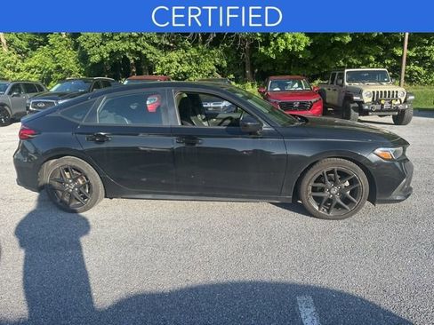 Used 2023 Honda Civic Sport image 2