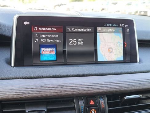 Used 2018 BMW X5 xDrive40e AWD/4WD image 16