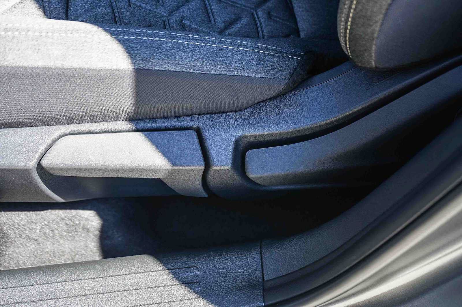 New 2027 Nissan Kicks SV FWD image 22