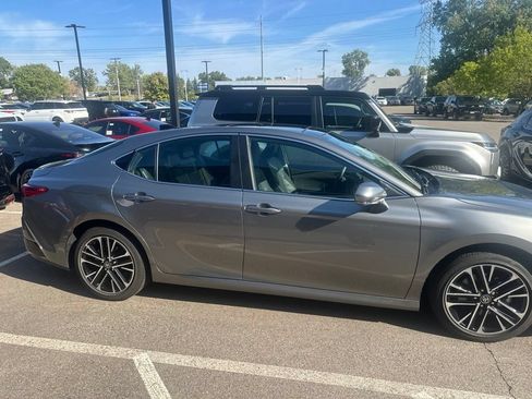 Used 2026 Toyota Camry XLE AWD/4WD image 28