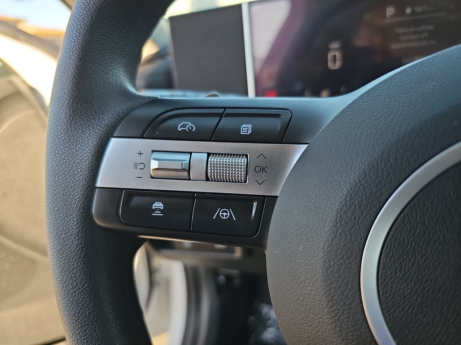Used 2025 Hyundai Sonata SEL FWD image 16