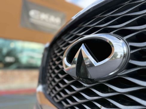 Used 2019 INFINITI QX80 Luxe w/ 22" Wheel Package AWD/4WD image 20