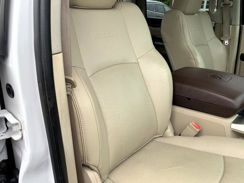 Used 2015 RAM 1500 Laramie w/ Convenience Group AWD/4WD image 45