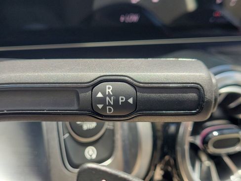 Certified 2022 Mercedes-Benz GLB 250 image 29