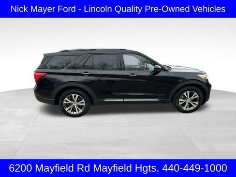 Used 2020 Ford Explorer Platinum w/ Premium Technology Package image 8