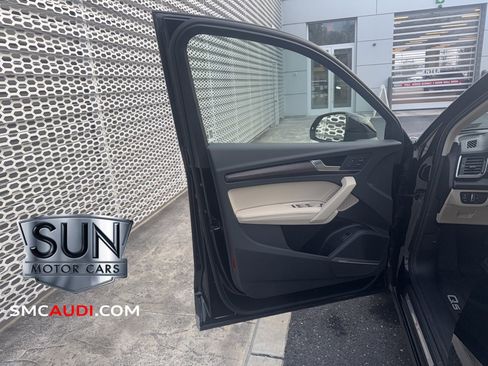 Certified 2025 Audi Q5 2.0T Premium Plus w/ Premium Plus Package image 28