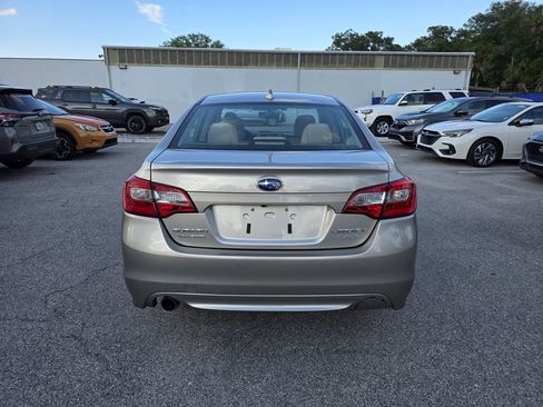 Used 2017 Subaru Legacy 2.5i Premium AWD/4WD image 4