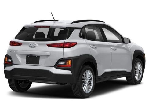 Used 2021 Hyundai Kona SEL image 2