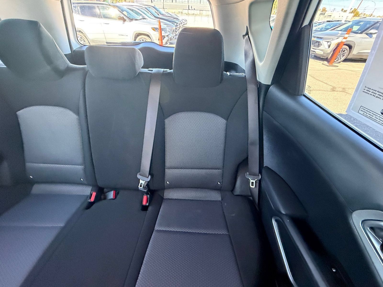 Used 2025 Kia Soul LX w/ LX Technology Package FWD image 34