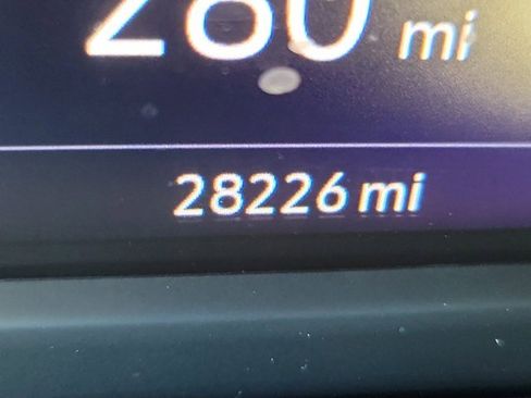 Used 2021 Cadillac XT4 Premium Luxury image 27