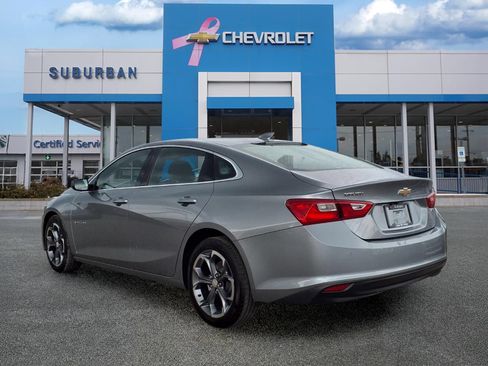 Used 2024 Chevrolet Malibu LT FWD image 6