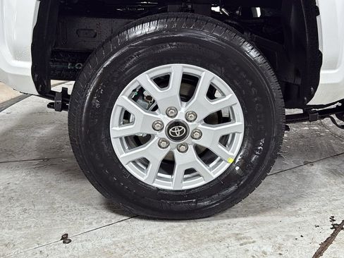 New 2026 Toyota Tacoma SR image 22