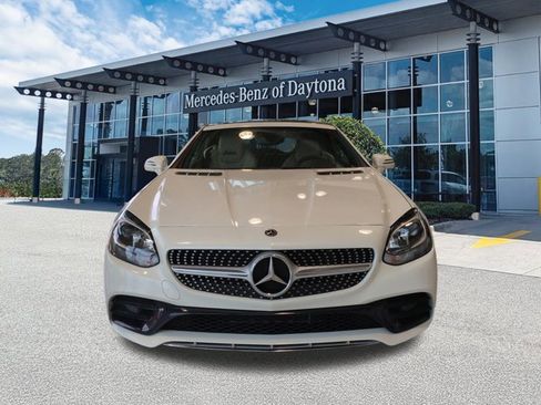 Used 2018 Mercedes-Benz SLC 300 image 9