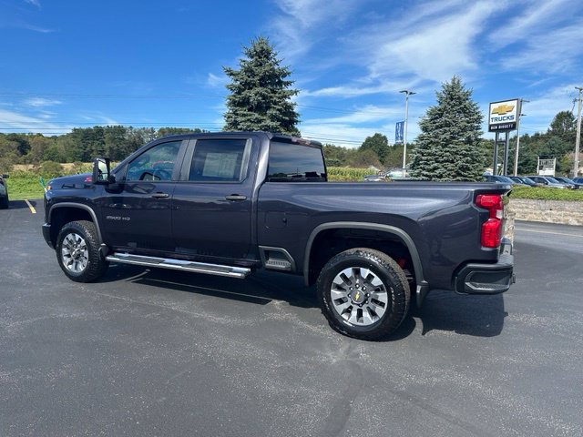 Used 2024 Chevrolet Silverado 2500 Custom w/ Custom Value Package AWD/4WD image 2