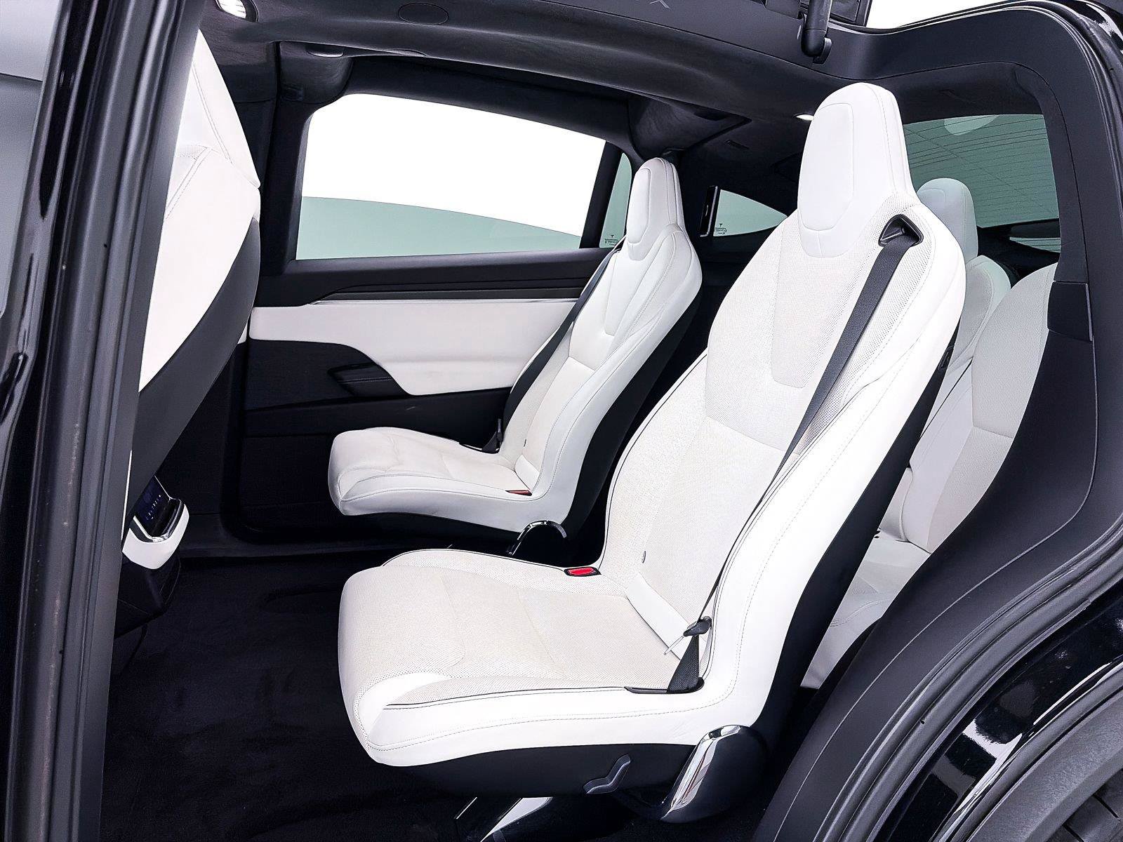 Used 2022 Tesla Model X Plaid AWD/4WD image 34