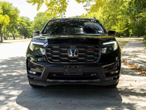 Used 2022 Honda Passport TrailSport image 3