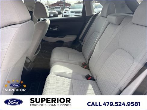 Used 2023 Honda HR-V LX image 7