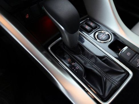 Used 2023 Mitsubishi Eclipse Cross SEL image 22