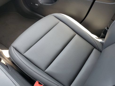 Used 2024 Buick Envision Preferred AWD/4WD image 16