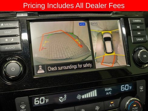 Used 2020 Nissan Rogue SV w/ Premium Package FWD image 14