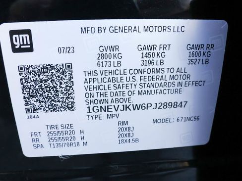 Used 2023 Chevrolet Traverse RS w/ LPO, Floor Liner Package image 41