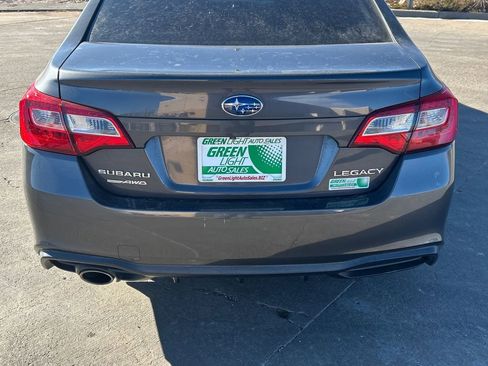 Used 2019 Subaru Legacy 2.5i Premium image 13