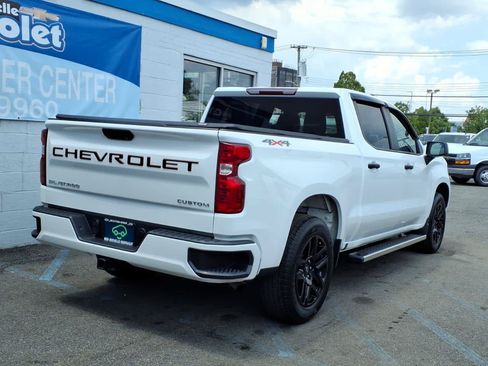 Used 2023 Chevrolet Silverado 1500 Custom AWD/4WD image 6