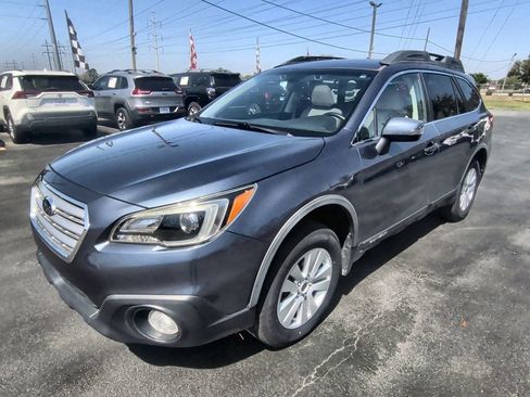 Used 2015 Subaru Outback 2.5i Premium image 1