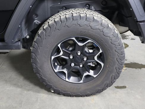 Used 2023 Jeep Wrangler Unlimited Rubicon 4xe w/ Cold Weather Group AWD/4WD image 43