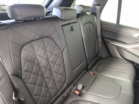 New 2026 BMW X5 sDrive40i w/ Premium Package image 31