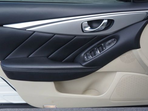 Used 2019 INFINITI Q50 Luxe w/ Essential Package (3.0T Luxe) image 23