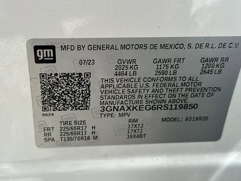 Used 2024 Chevrolet Equinox LT FWD image 39
