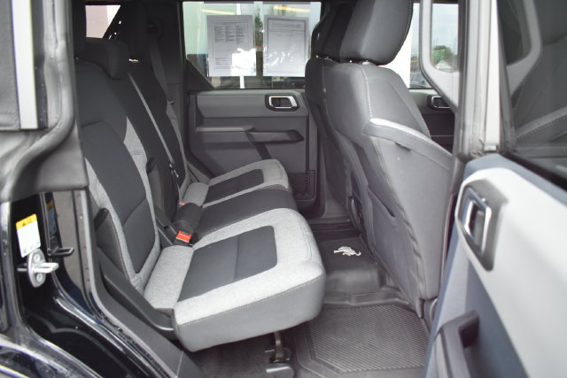 Used 2023 Ford Bronco Big Bend AWD/4WD image 40