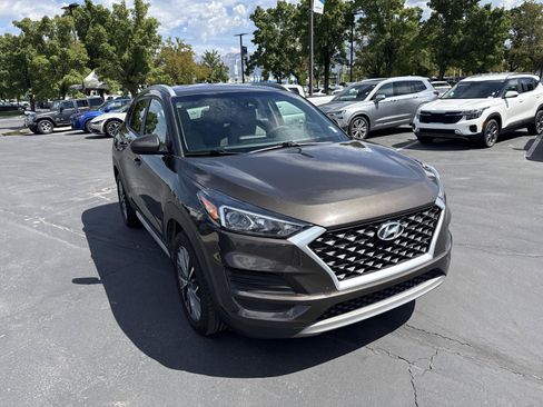 Used 2019 Hyundai Tucson SEL w/ Cargo Package AWD/4WD image 2