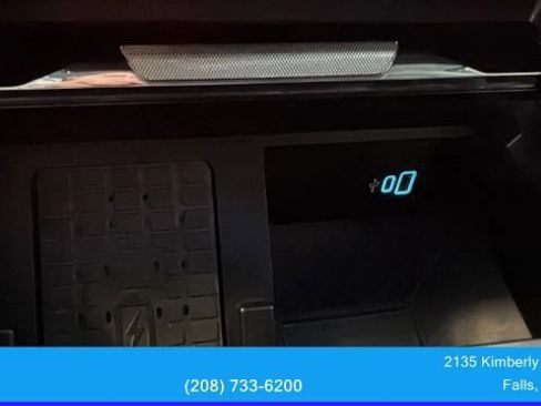 Used 2024 Ford F350 Lariat w/ Sport Appearance Package image 31