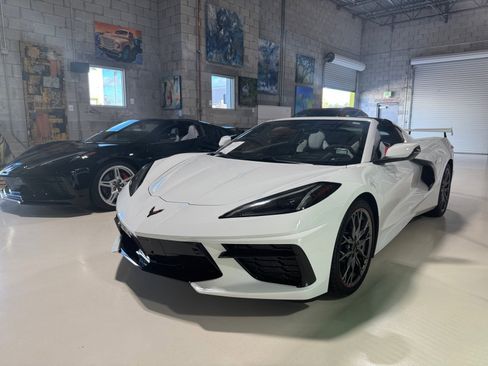 Used 2024 Chevrolet Corvette Stingray Preferred Cpe w/ 2LT image 26