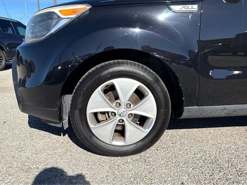 Used 2016 Kia Soul image 22