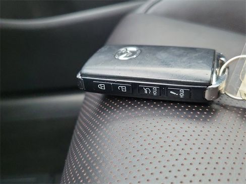 Used 2023 MAZDA CX-30 2.5 Turbo w/ Premium Package image 21