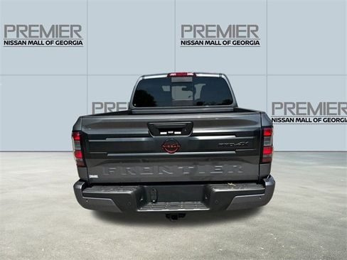 New 2025 Nissan Frontier PRO-4X w/ Pro Convenience Package image 6