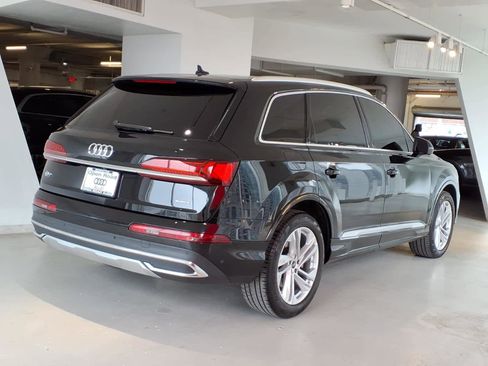 Used 2023 Audi Q7 3.0T Premium Plus w/ Premium Plus Package AWD/4WD image 4