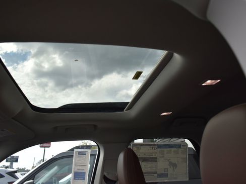 New 2025 Ford Bronco Sport Outer Banks w/ Outer Banks Tech Package+ AWD/4WD image 24